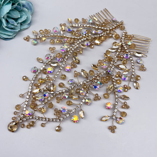 Handmade rhinestone forehead chain floral hair accessory
Double comb jeweled headpiece for women
Sparkling floral hair clip with rhinestones
Elegant forehead ornament in multiple colors