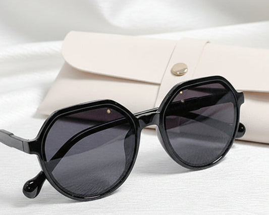 lightweight UV blocking sunglasses for daily wear