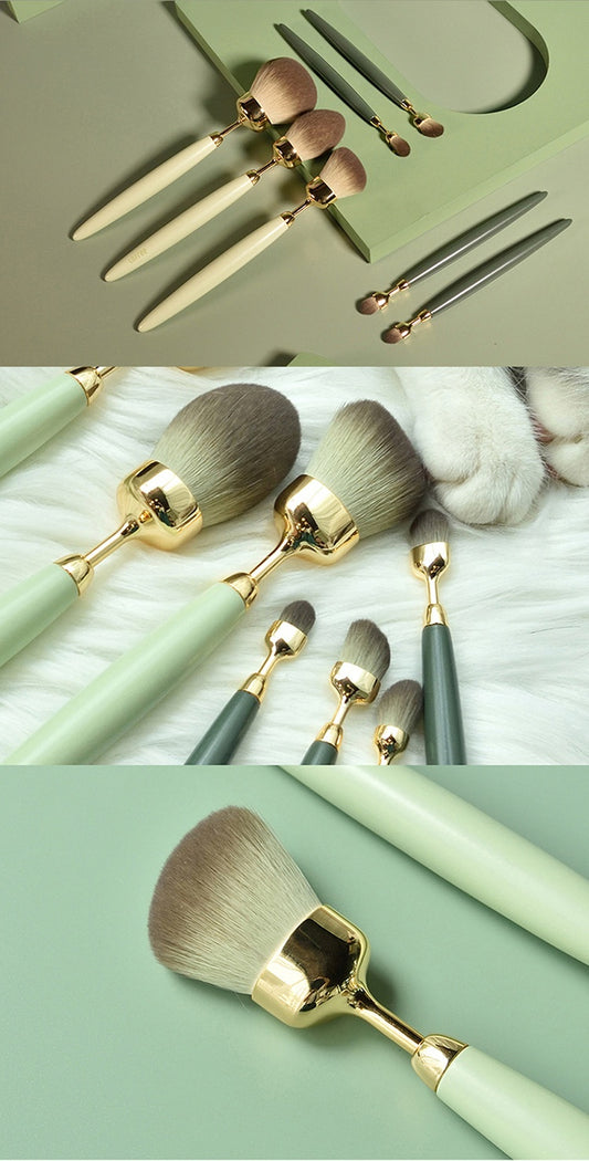 7-piece professional makeup brush set with beech wood handles and soft dense bristles