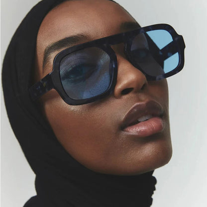 unisex sunglasses stylish uv protection lightweight frame
modern sunglasses for travel driving outdoor use
sleek fashion sunglasses comfortable secure fit
durable sun glasses unisex casual everyday wear
