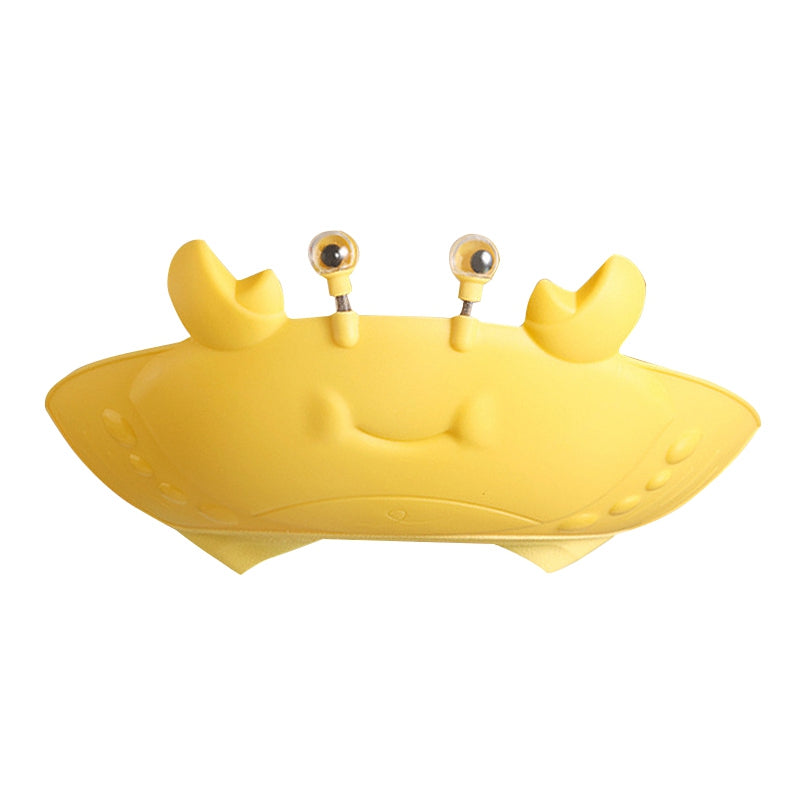 Baby shower cap preventing water in eyes and ears during bath
Adjustable kids shampoo hat no tears bath protection
Colorful baby bath visor for safe and easy hair washing
Child wearing shampoo cap for stress free bath time