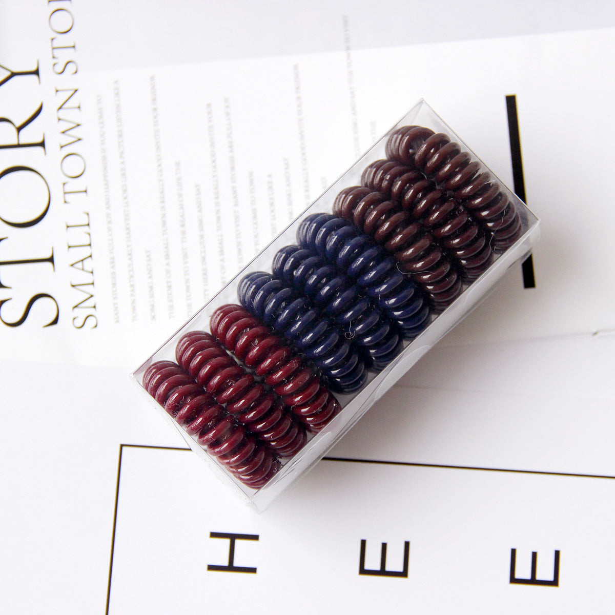 Vintage TPU hair rings no crease ponytail holders multi color
Strong hold hair ties for buns and ponytails flexible design
Geometric hair rings worn as wrist accessory and hair tie
Durable TPU hair bands for thick hair everyday styling
