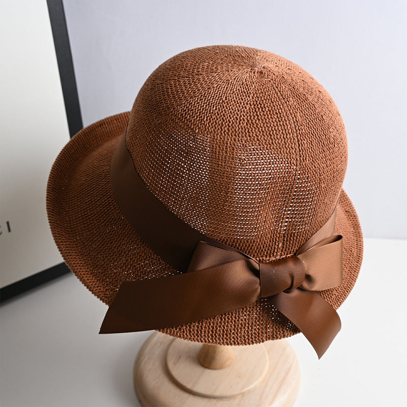 Wide brim straw sun hat for women with breathable summer design
UV protection summer hat with large brim for outdoor wear
Lightweight women’s straw hat for beach and travel use
Fashion sun hat with wide brim for face and neck coverage