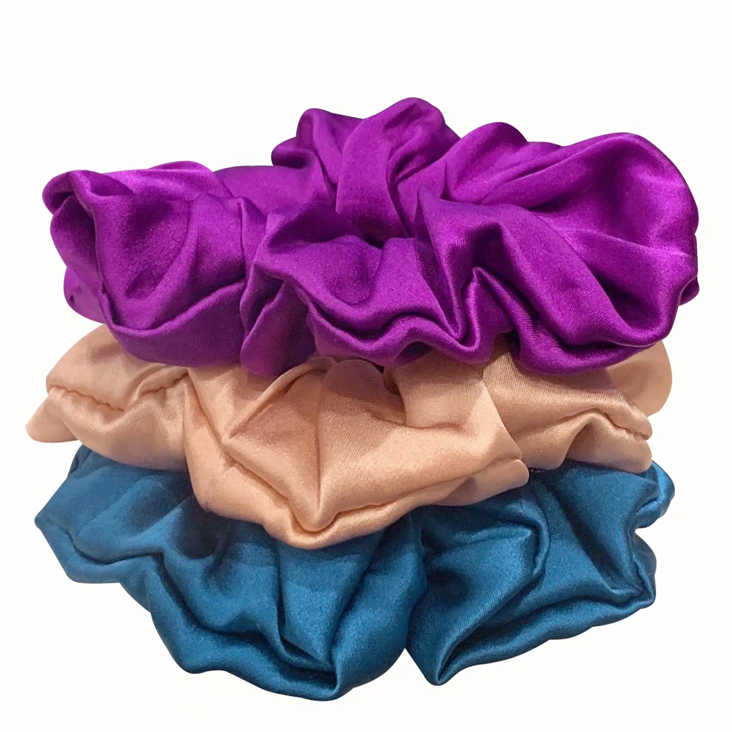 silk hair scrunchies soft elastic hair ties set
22 momme silk scrunchie gentle on hair
silk hair tie preventing breakage and frizz
large silk scrunchies for women hair styling