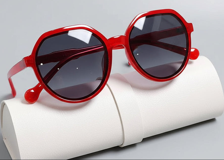sunglasses fashion eyewear
lightweight UV blocking sunglasses for daily wear